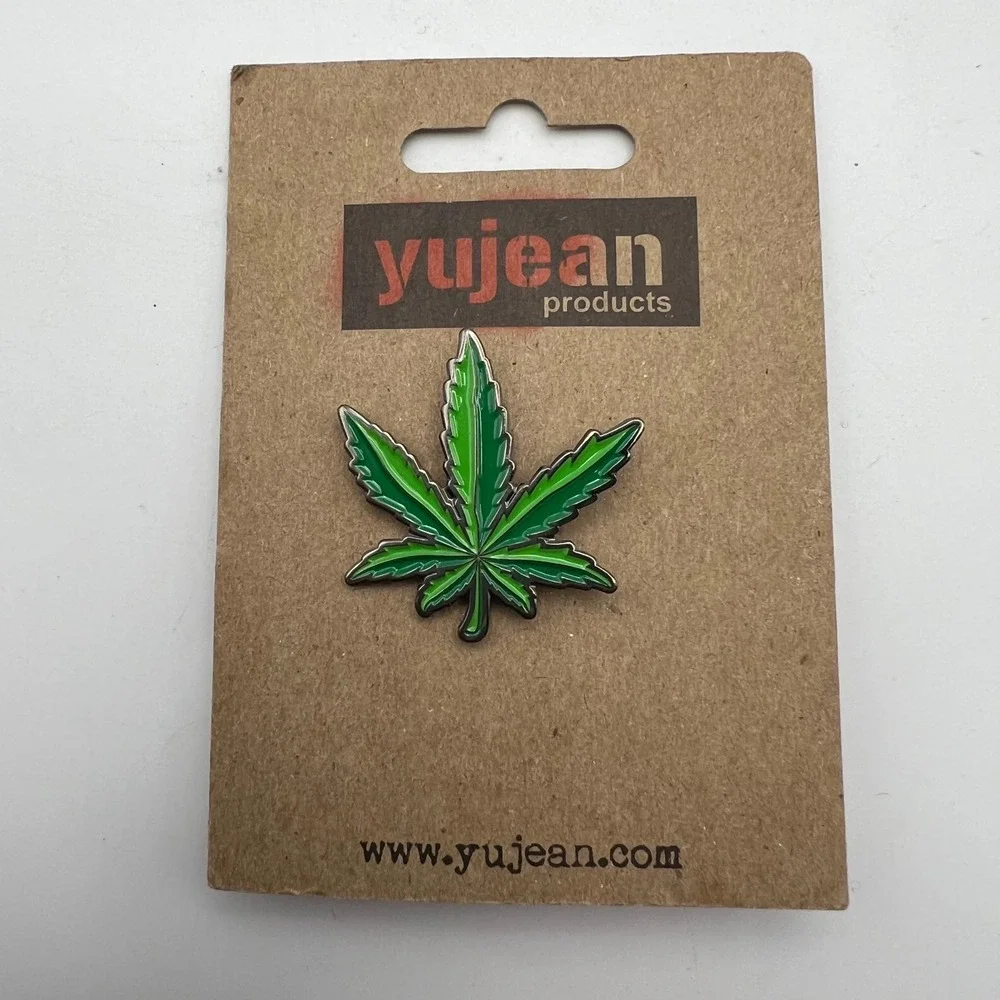 Yujean Products Marijuana Leaf Enamel Pin New